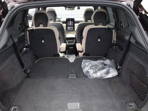 New 2025 Volvo EX90 Ultra image 20