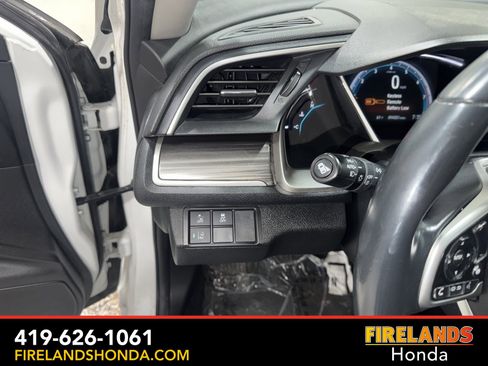 Used 2019 Honda Civic Touring image 15