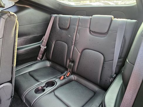 Used 2023 Tesla Model Y Long Range AWD/4WD image 18