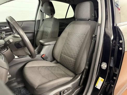 Used 2019 Chevrolet Equinox LT FWD image 12