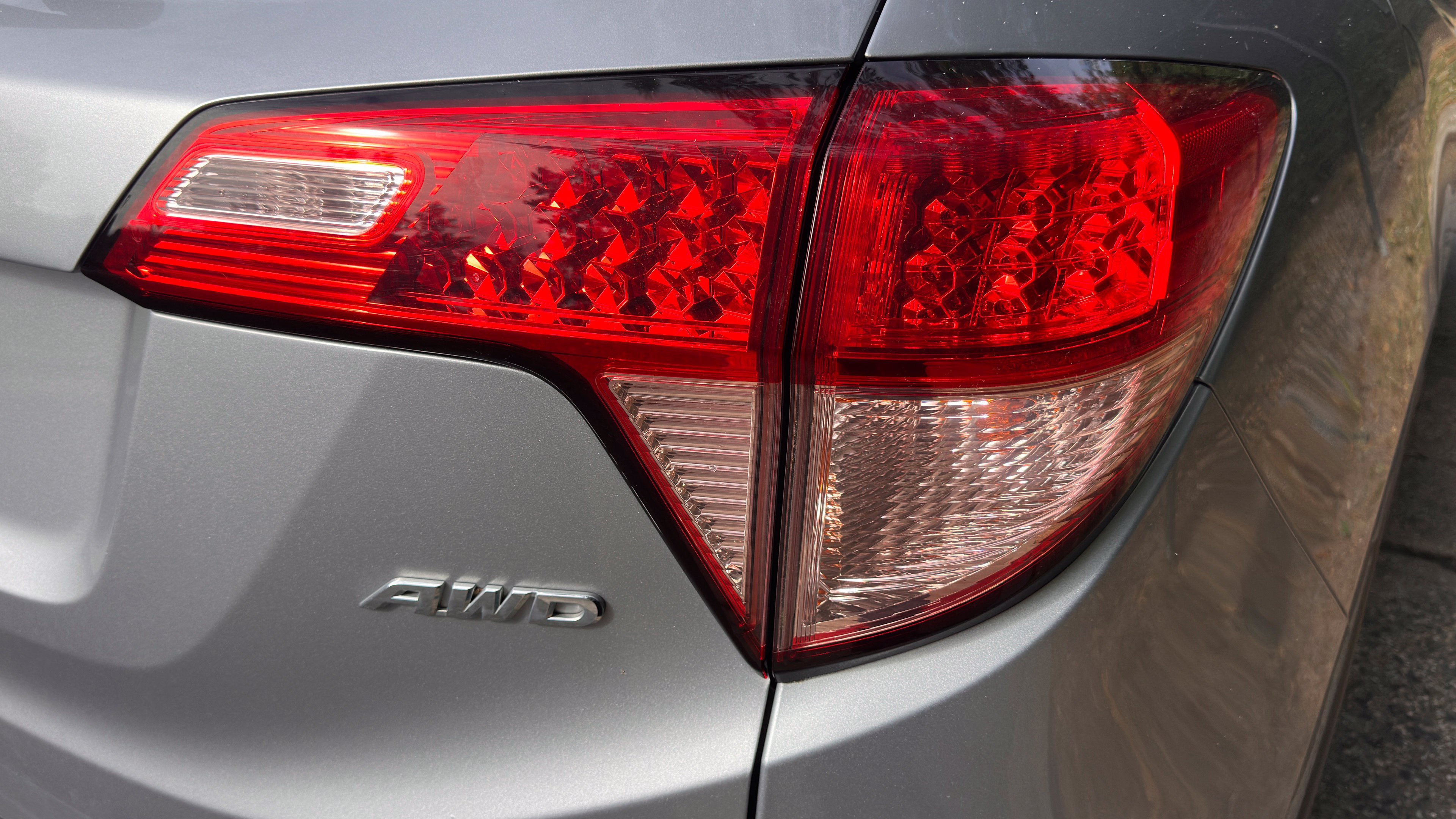 Used 2017 Honda HR-V EX-L image 7
