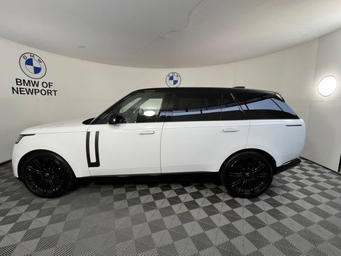 Used 2023 Land Rover Range Rover Long Wheelbase SE AWD/4WD image 16