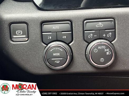 Certified 2024 Chevrolet Silverado 1500 LT AWD/4WD image 27