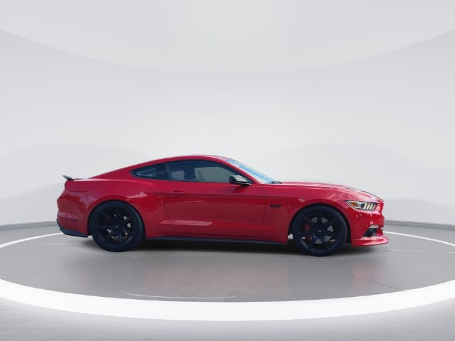 Used 2017 Ford Mustang GT Premium w/ Equipment Group 401A RWD image 9