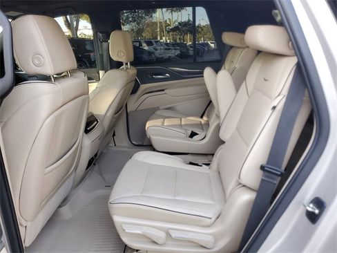 Certified 2023 Cadillac Escalade Premium Luxury w/ Performance Package image 12