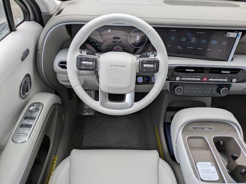 New 2026 Hyundai Palisade SEL Premium FWD image 13