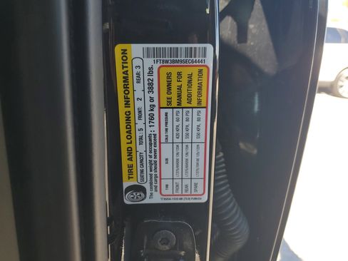 Used 2025 Ford F350 Platinum w/ Platinum Plus Package image 30