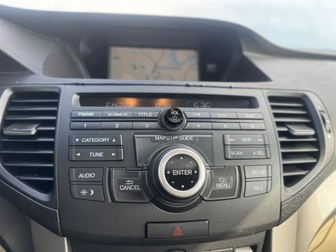Used 2010 Acura TSX Sedan FWD image 31