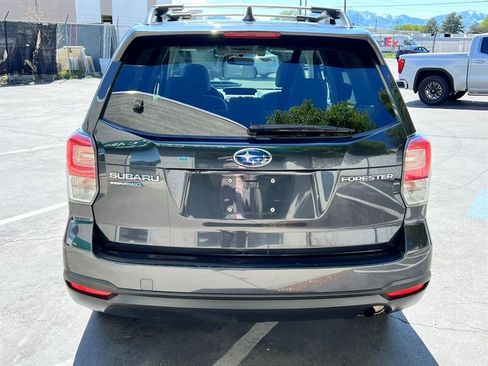 Used 2018 Subaru Forester 2.5i Premium image 6