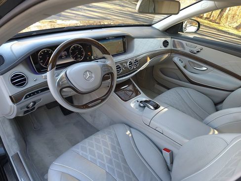 Used 2015 Mercedes-Benz S 550 4MATIC Sedan image 2