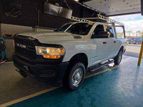Used 2022 RAM 2500 Tradesman AWD/4WD image 1