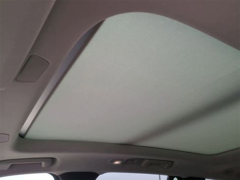 New 2026 Volvo XC90 B6 Plus w/ Protection Package Premier image 17