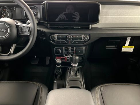 New 2026 Jeep Wrangler Unlimited Sport AWD/4WD image 13