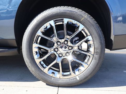 New 2026 GMC Yukon XL Denali w/ Advanced Technology Package AWD/4WD image 52