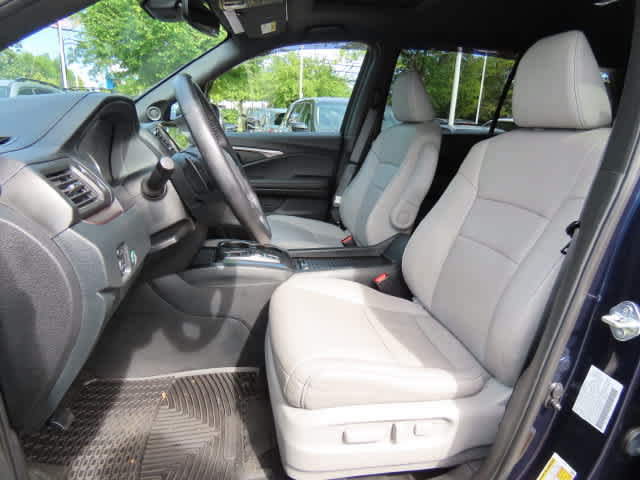Certified 2023 Honda Passport EX-L image 12