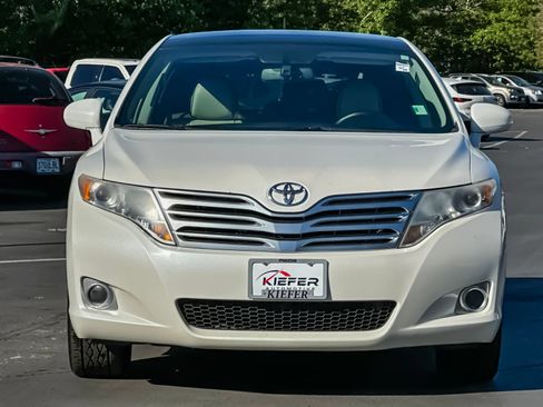 Used 2010 Toyota Venza AWD image 8