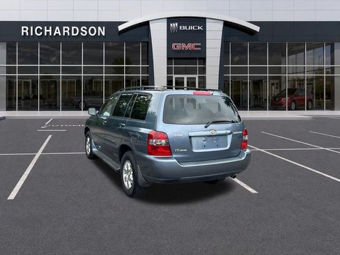 Used 2004 Toyota Highlander V6 AWD/4WD image 3