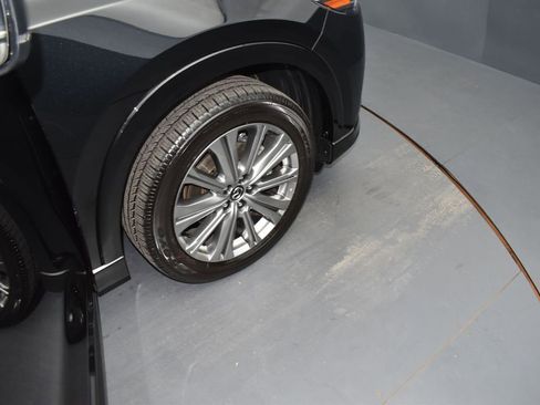 Used 2023 MAZDA CX-5 Signature AWD/4WD image 25