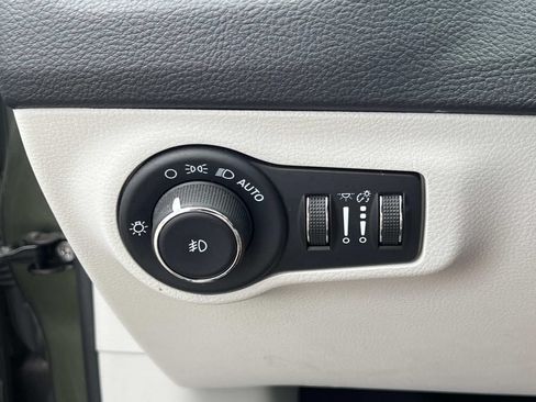 Used 2021 Jeep Compass Limited w/ Elite Interior Group AWD/4WD image 23
