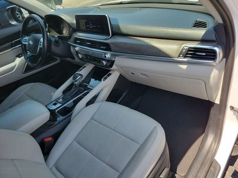 Used 2021 Kia Telluride EX w/ EX Premium Package FWD image 12
