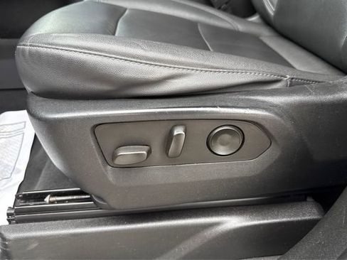 Used 2023 Chevrolet Tahoe LT AWD/4WD image 18