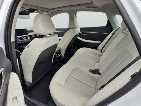 Used 2026 Hyundai Sonata SEL FWD image 18