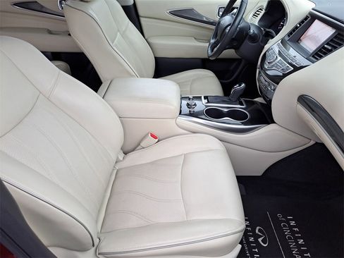Used 2019 INFINITI QX60 Luxe w/ Essential Package image 27