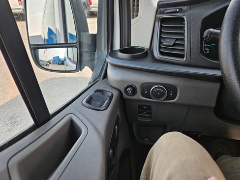 Used 2023 Ford Transit 350 XL RWD image 13