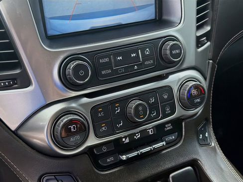Used 2020 Chevrolet Tahoe LT AWD/4WD image 12