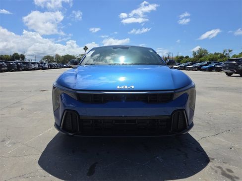 New 2025 Kia K4 GT-Line w/ GT-Line Sunroof Package image 3