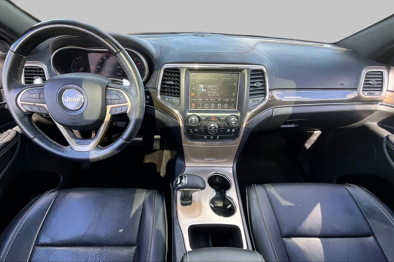 Used 2015 Jeep Grand Cherokee Overland RWD image 13