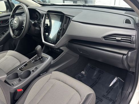 Used 2024 Subaru Crosstrek 2.0i Premium AWD/4WD image 11