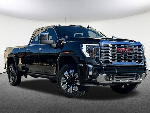 Used 2024 GMC Sierra 2500 Denali w/ Denali Reserve Package image 2