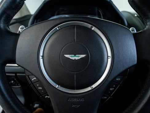 Used 2011 Aston Martin DB9 Coupe image 37