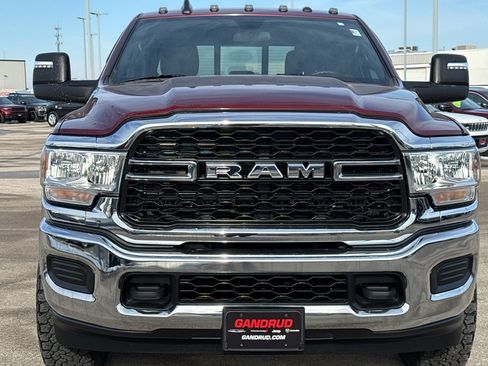 Used 2024 RAM 2500 Tradesman w/ Chrome Appearance Group image 3