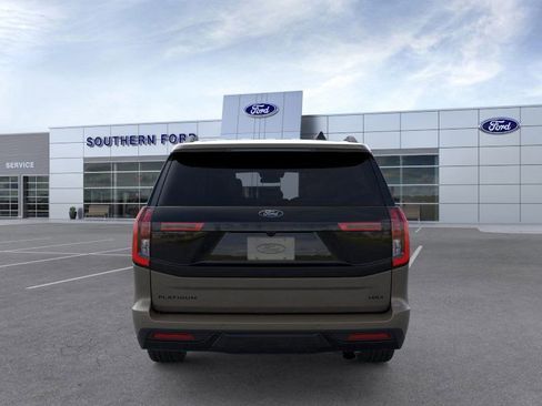 New 2026 Ford Expedition Max Platinum w/ Stealth Appearance Package AWD/4WD image 5