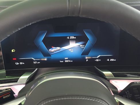 New 2026 BMW i7 xDrive60 w/ Executive Package image 34