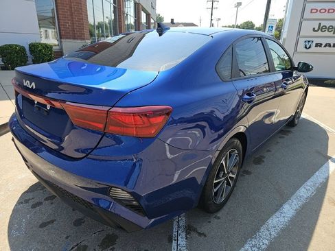 Used 2023 Kia Forte LXS w/ LXS Technology Package FWD image 17