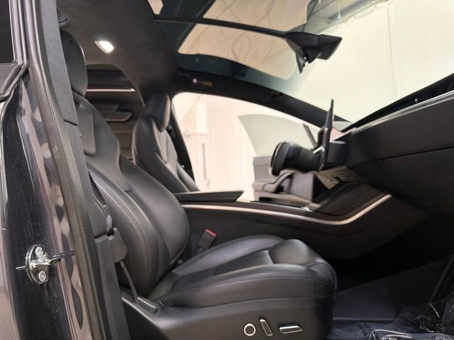 Used 2024 Tesla Model X AWD/4WD image 27
