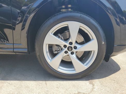 Used 2025 Audi Q5 Premium Plus w/ Premium Plus AWD/4WD image 6