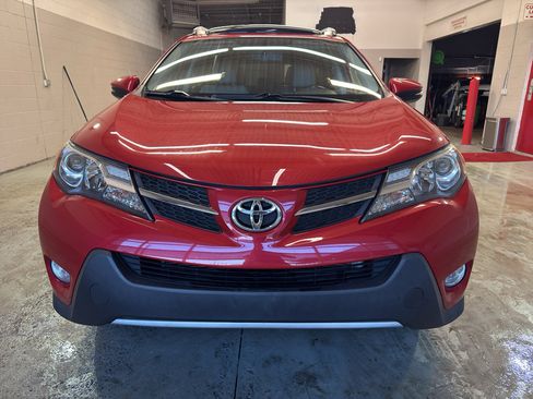 Used 2015 Toyota RAV4 Limited image 2