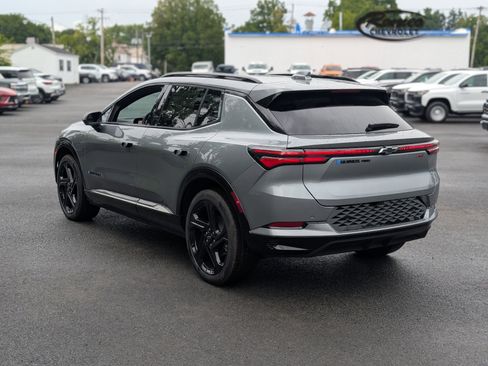 New 2025 Chevrolet Equinox EV RS image 11