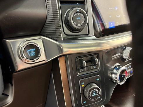 New 2025 Ford F150 King Ranch image 25