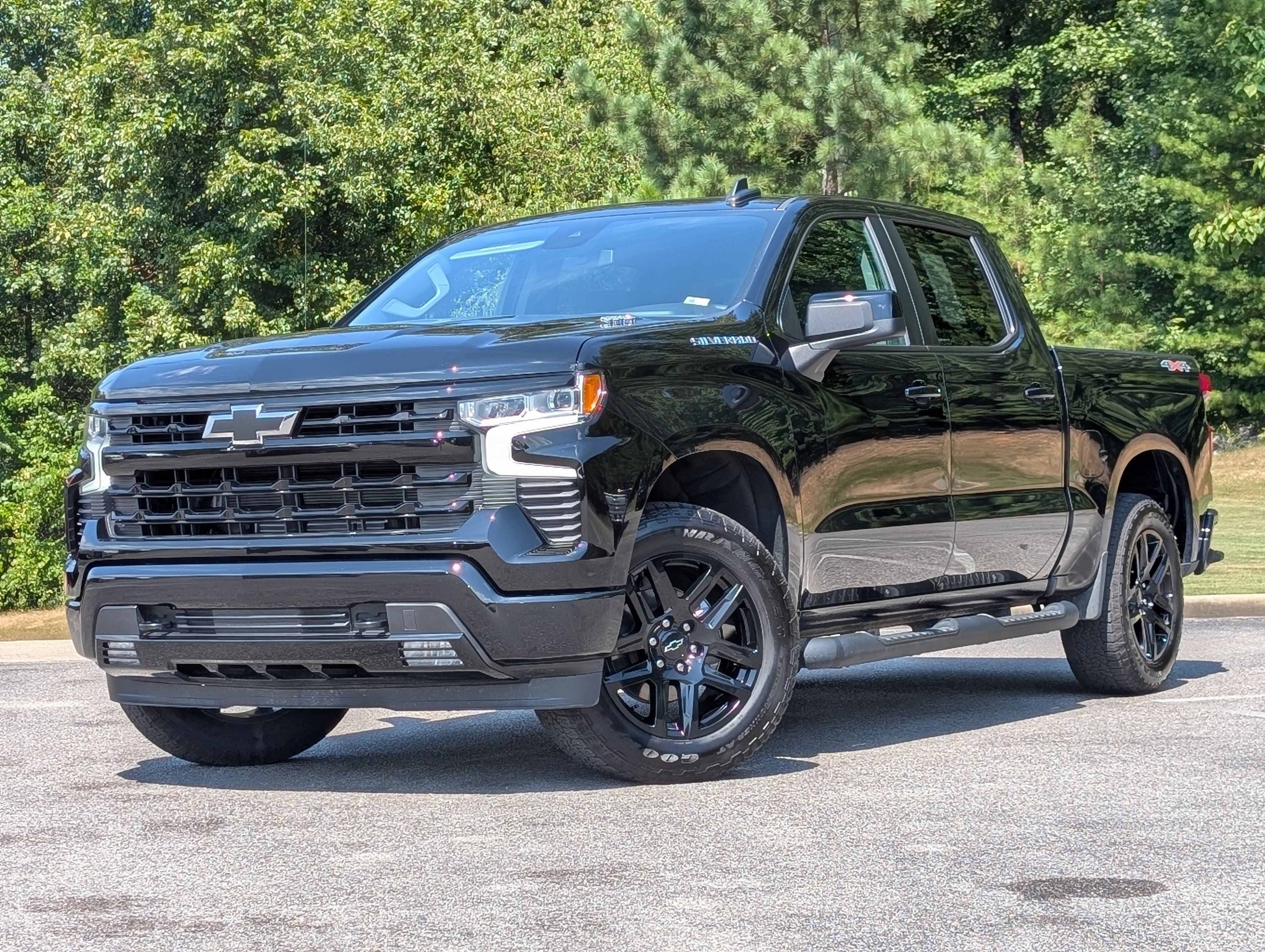 Used 2026 Chevrolet Silverado 1500 RST w/ RST Select Package AWD/4WD image 4