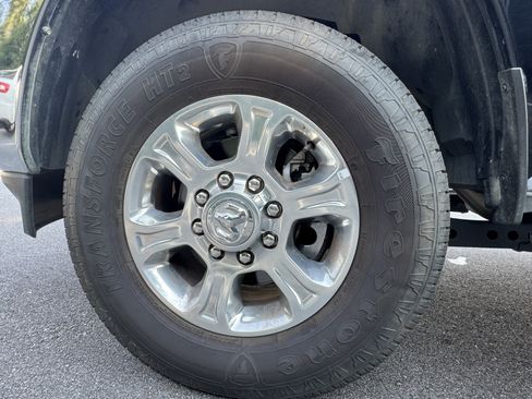 Used 2025 RAM 2500 Big Horn AWD/4WD image 13