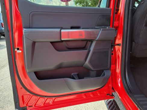 Used 2022 Ford F150 XLT w/ Equipment Group 302A High RWD image 11