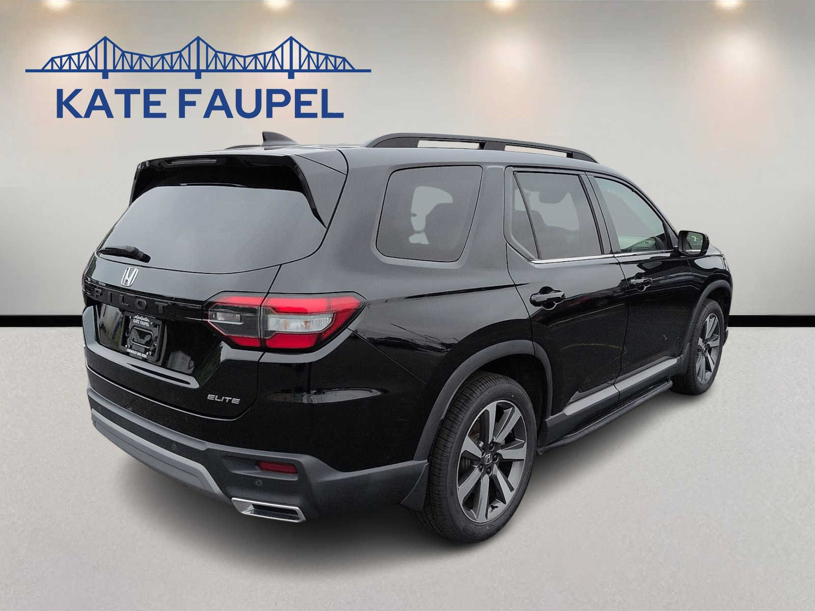 Used 2024 Honda Pilot Elite image 7
