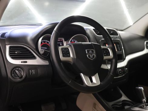Used 2015 Dodge Journey American Value Package w/ Flexible Seating Group FWD image 28