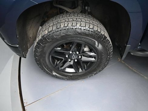 Used 2021 Chevrolet Silverado 1500 LT Trail Boss w/ Convenience Package II AWD/4WD image 36