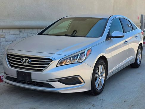 Used 2017 Hyundai Sonata SE image 7